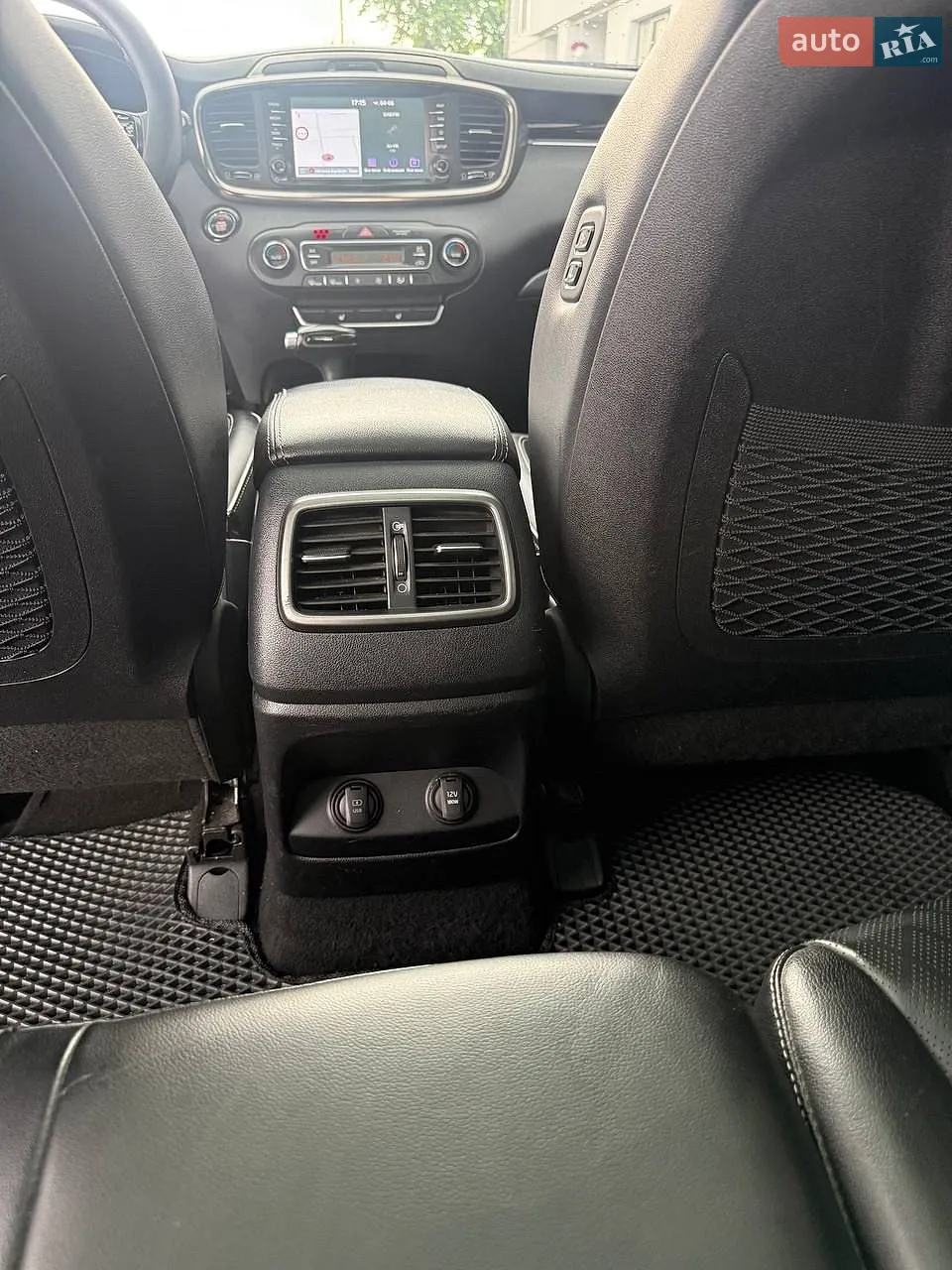 2018 Kia Sorento - мініатюра 19