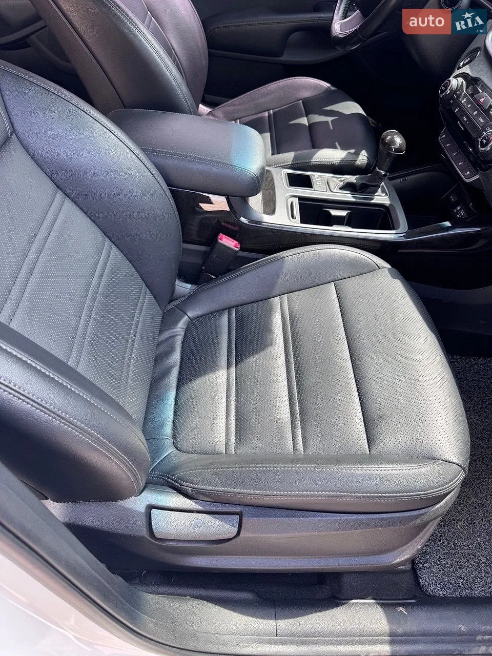 2017 Kia Sorento - мініатюра 16