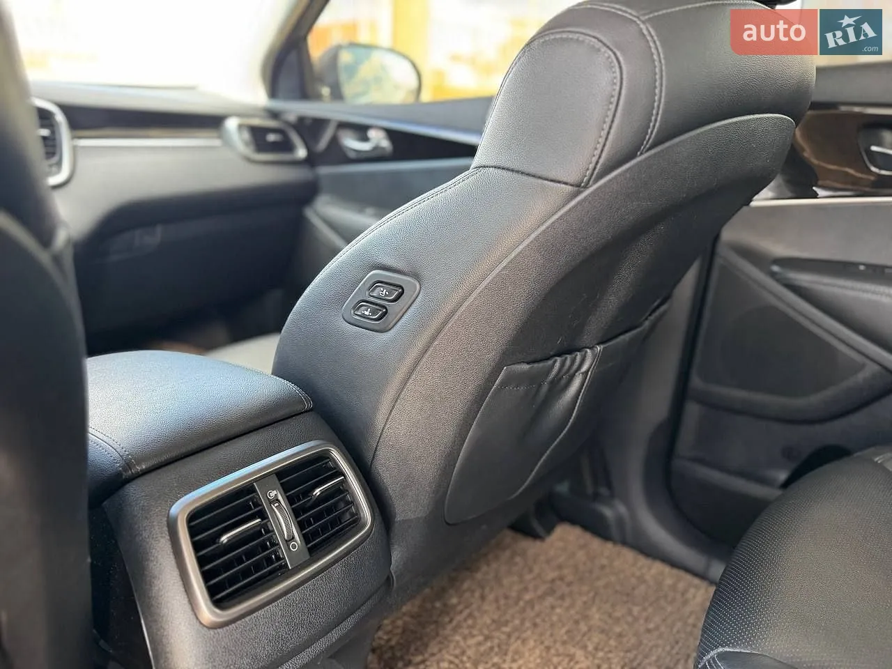 2018 Kia Sorento - мініатюра 25