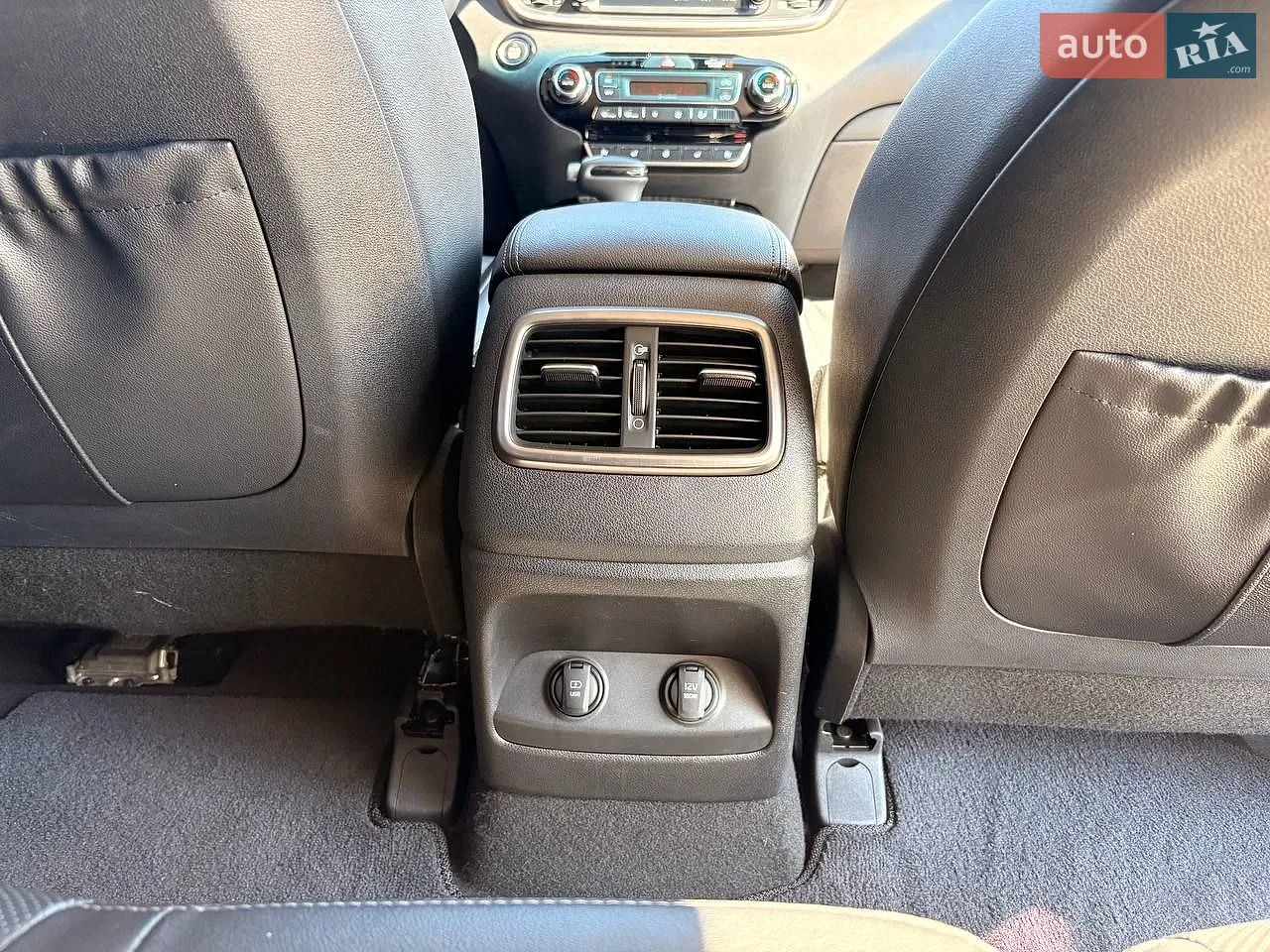 2019 Kia Sorento - мініатюра 16