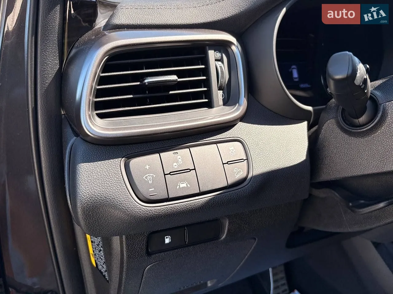 2019 Kia Sorento - мініатюра 23