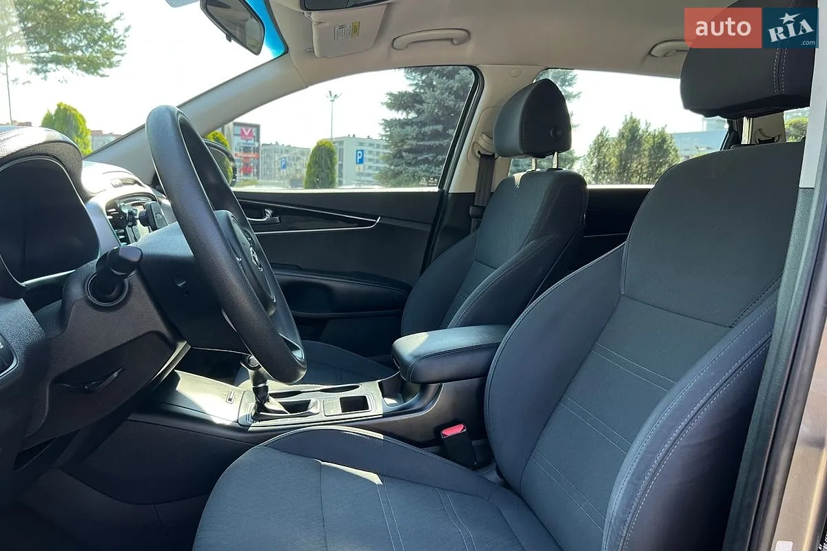2017 Kia Sorento - мініатюра 9