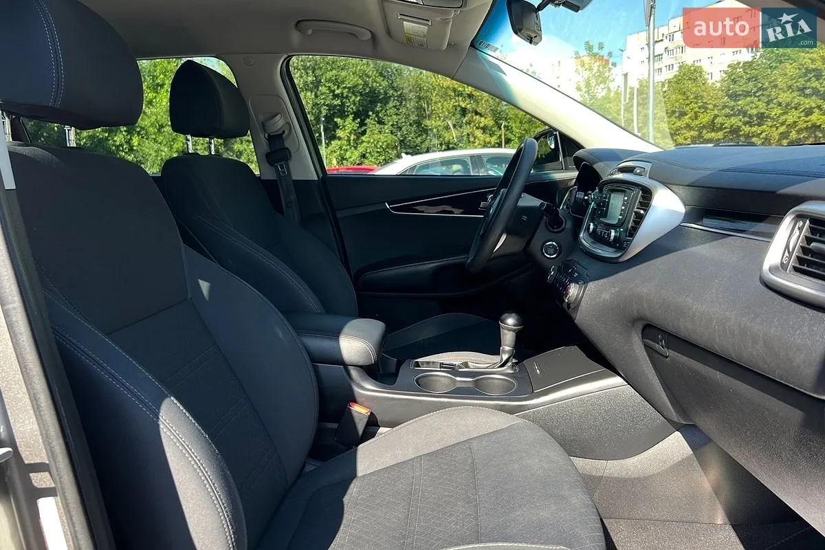 2017 Kia Sorento - мініатюра 16