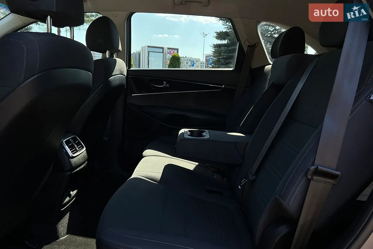2017 Kia Sorento - мініатюра 18