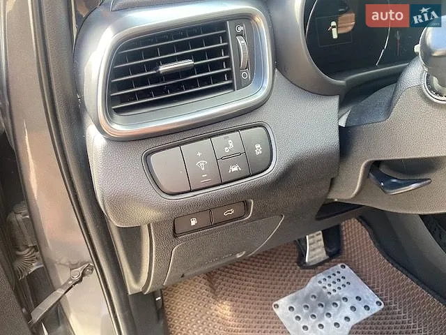 2016 Kia Sorento - мініатюра 10