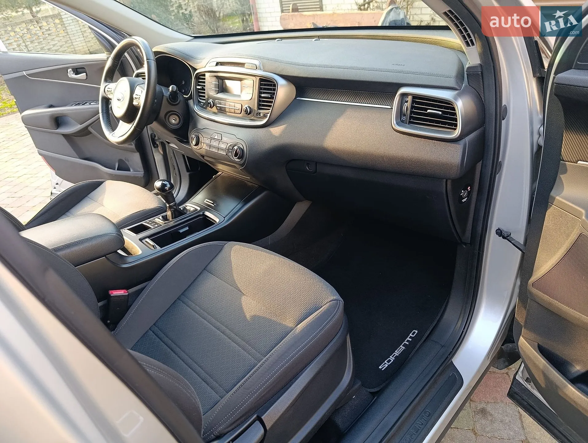2015 Kia Sorento - мініатюра 176