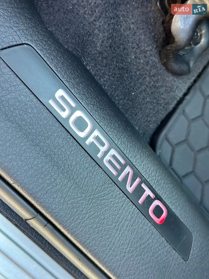 2010 Kia Sorento - мініатюра 21
