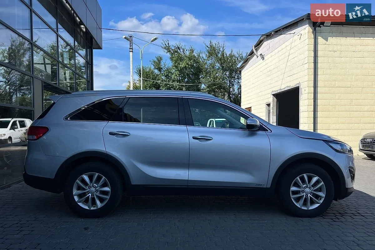 2016 Kia Sorento - мініатюра 8