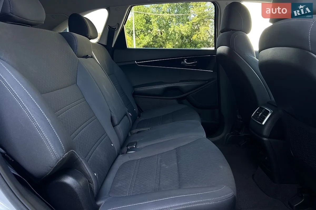 2016 Kia Sorento - мініатюра 25
