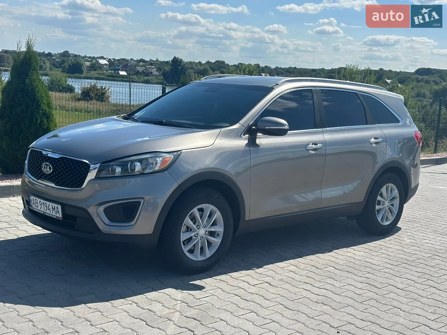2016 Kia Sorento - фото 1
