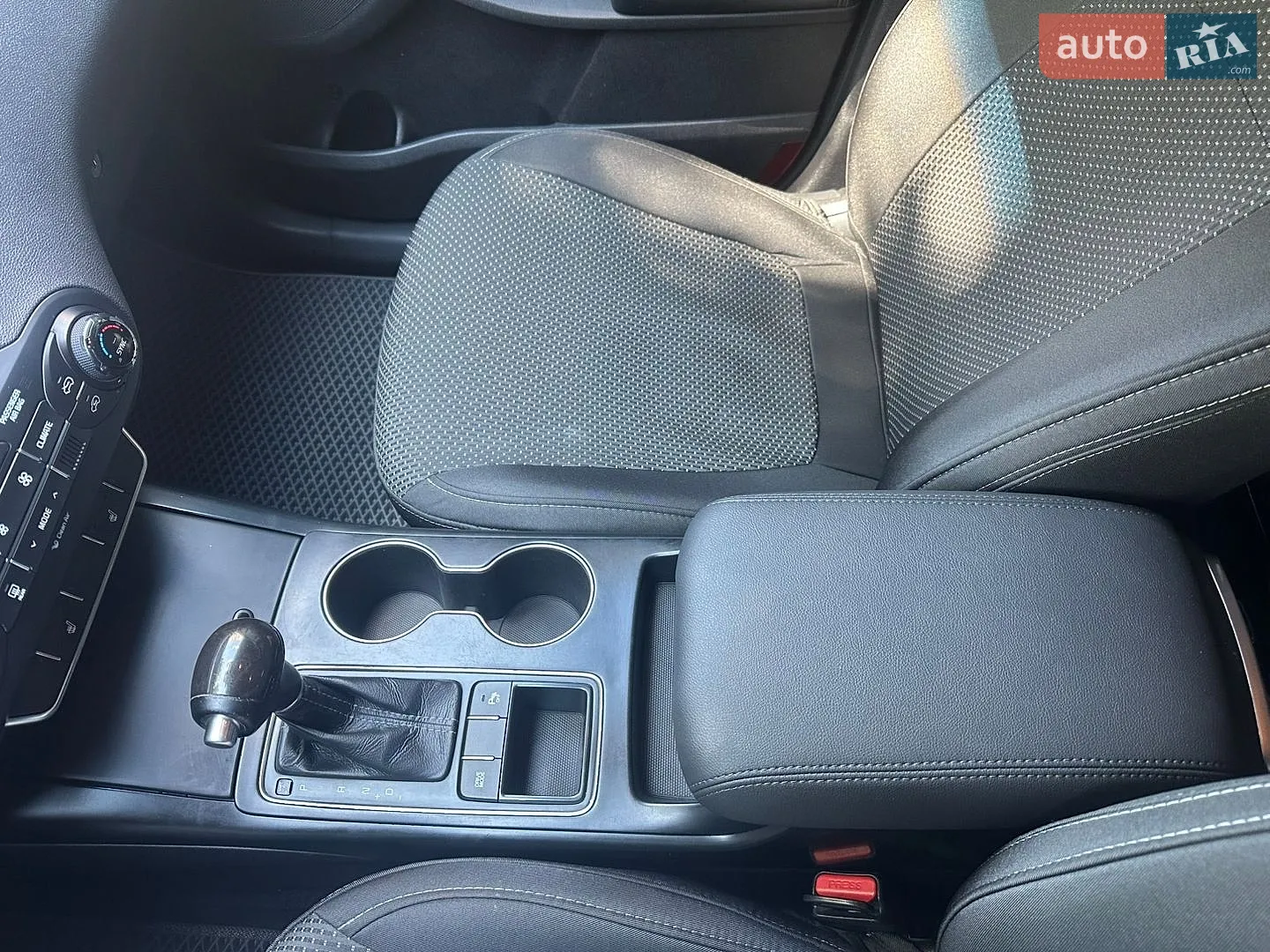 2016 Kia Sorento - мініатюра 63