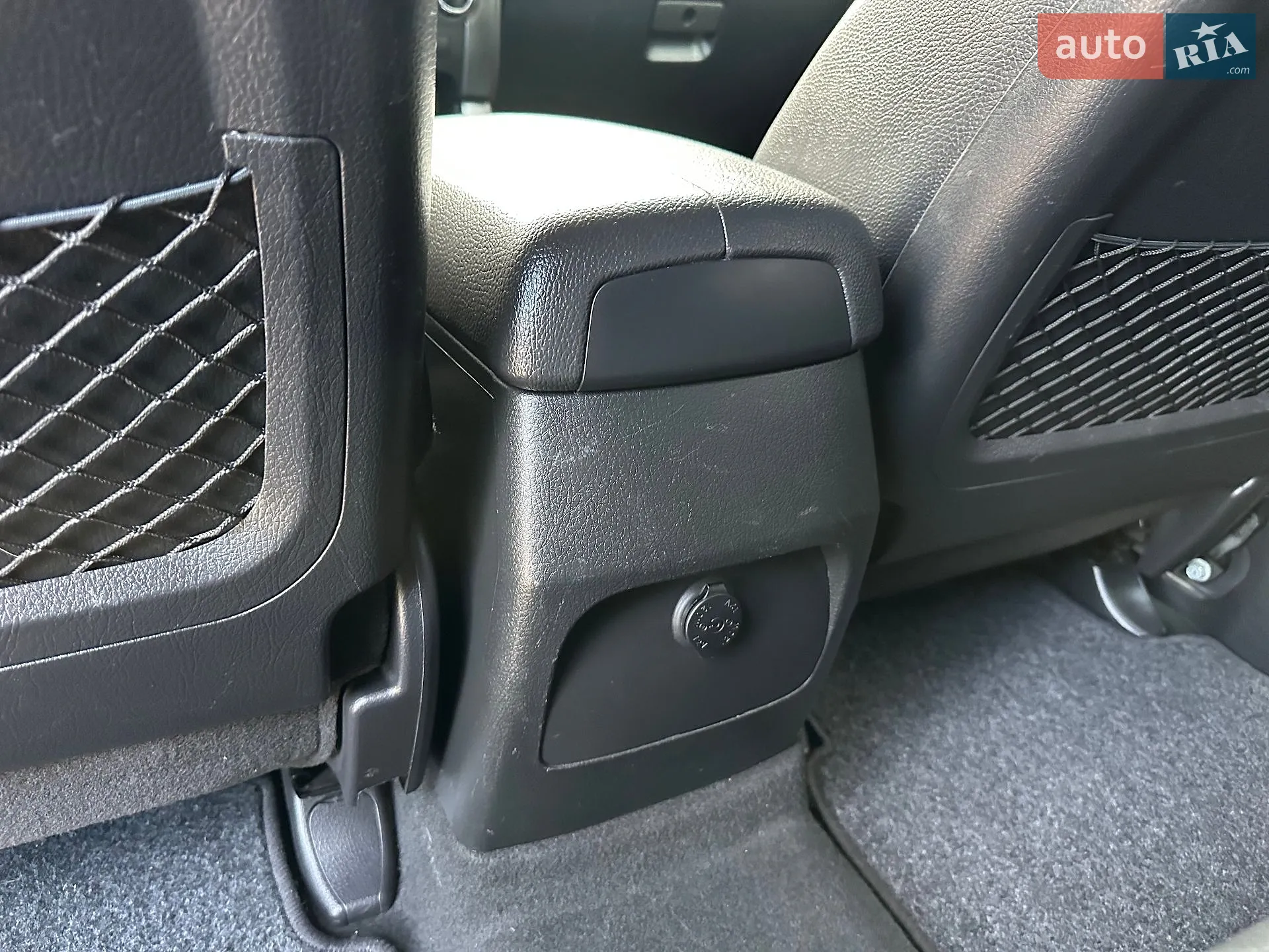 2011 Kia Sorento - мініатюра 156
