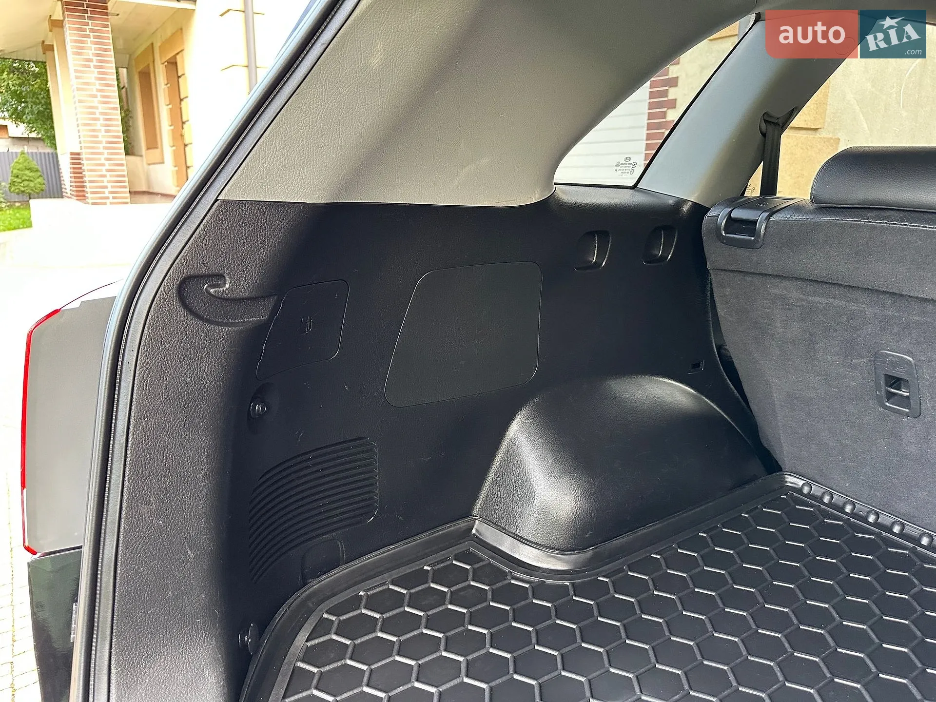 2011 Kia Sorento - мініатюра 161