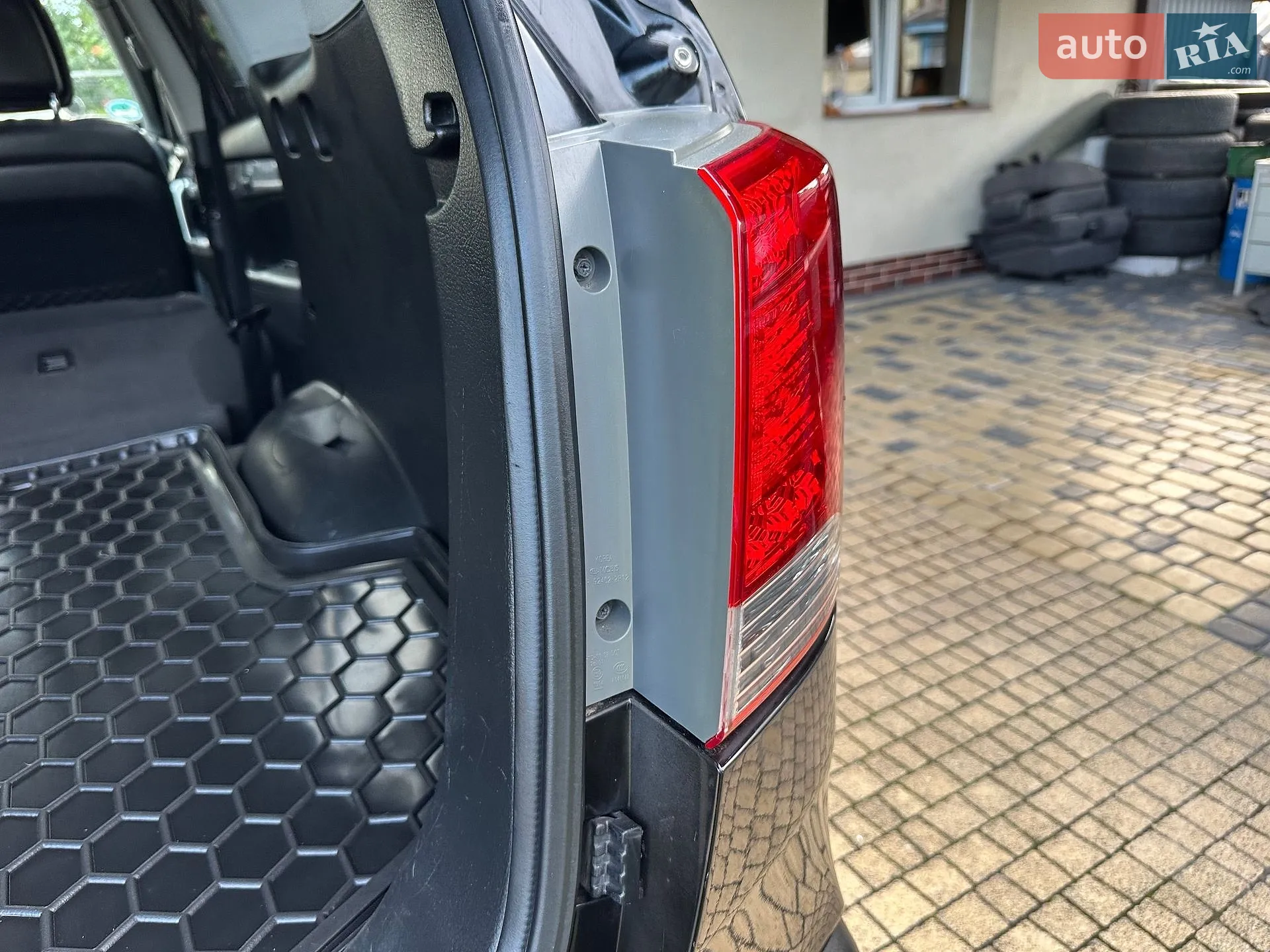 2011 Kia Sorento - мініатюра 172