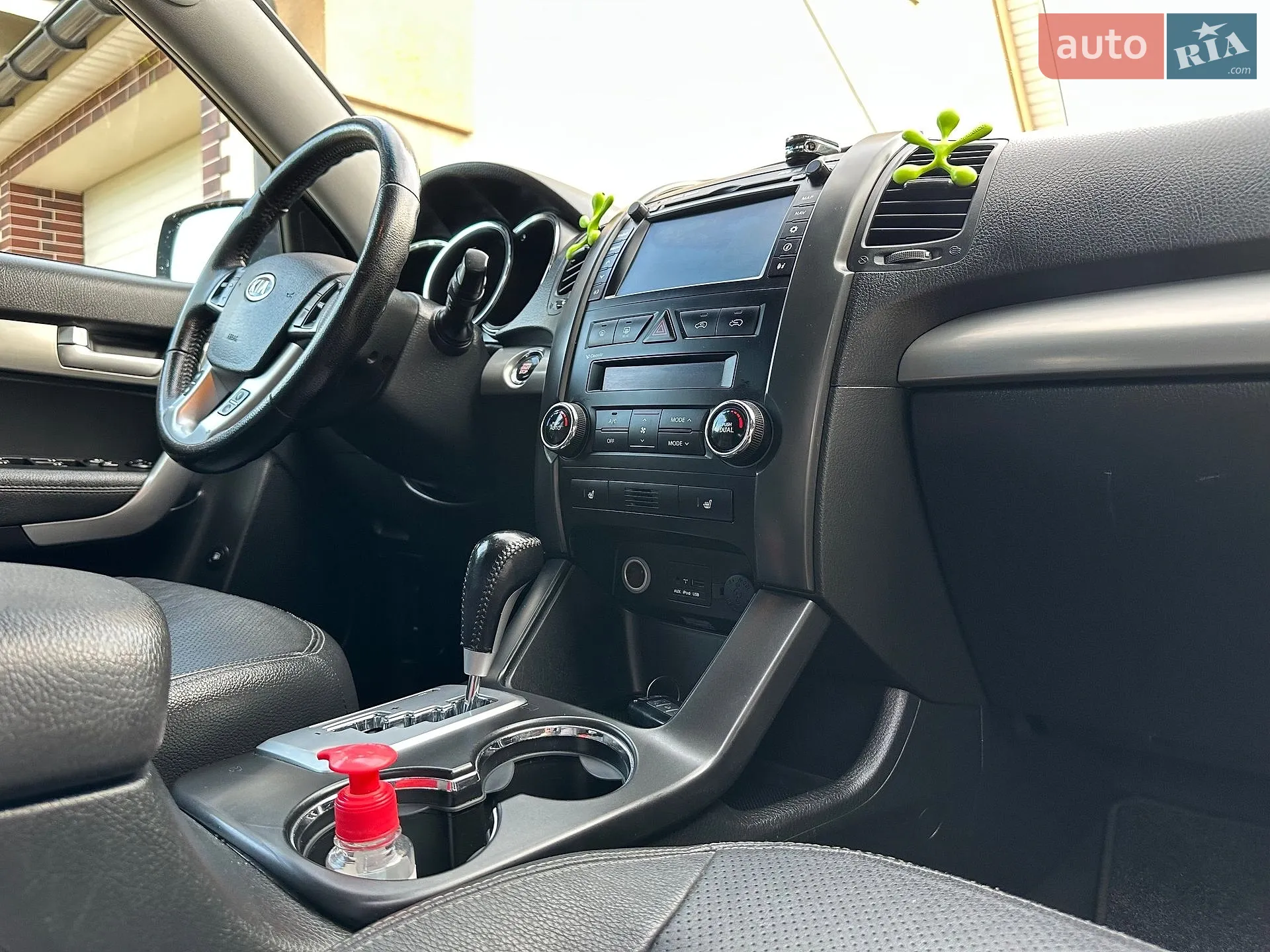 2011 Kia Sorento - мініатюра 201