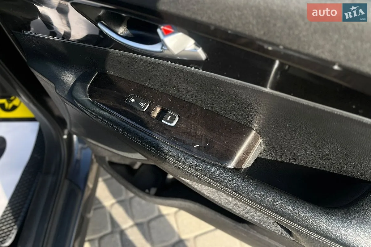 2016 Kia Sorento - мініатюра 25