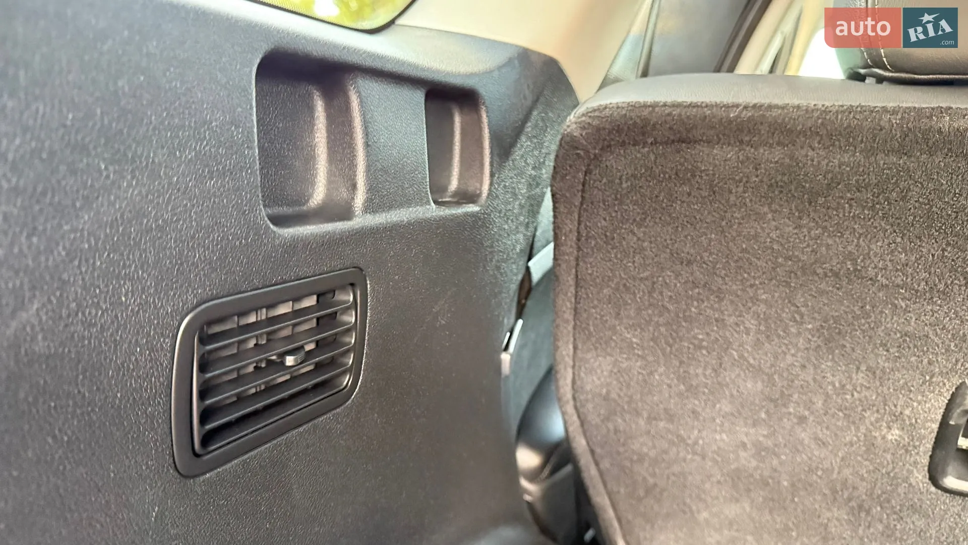 2015 Kia Sorento - мініатюра 48