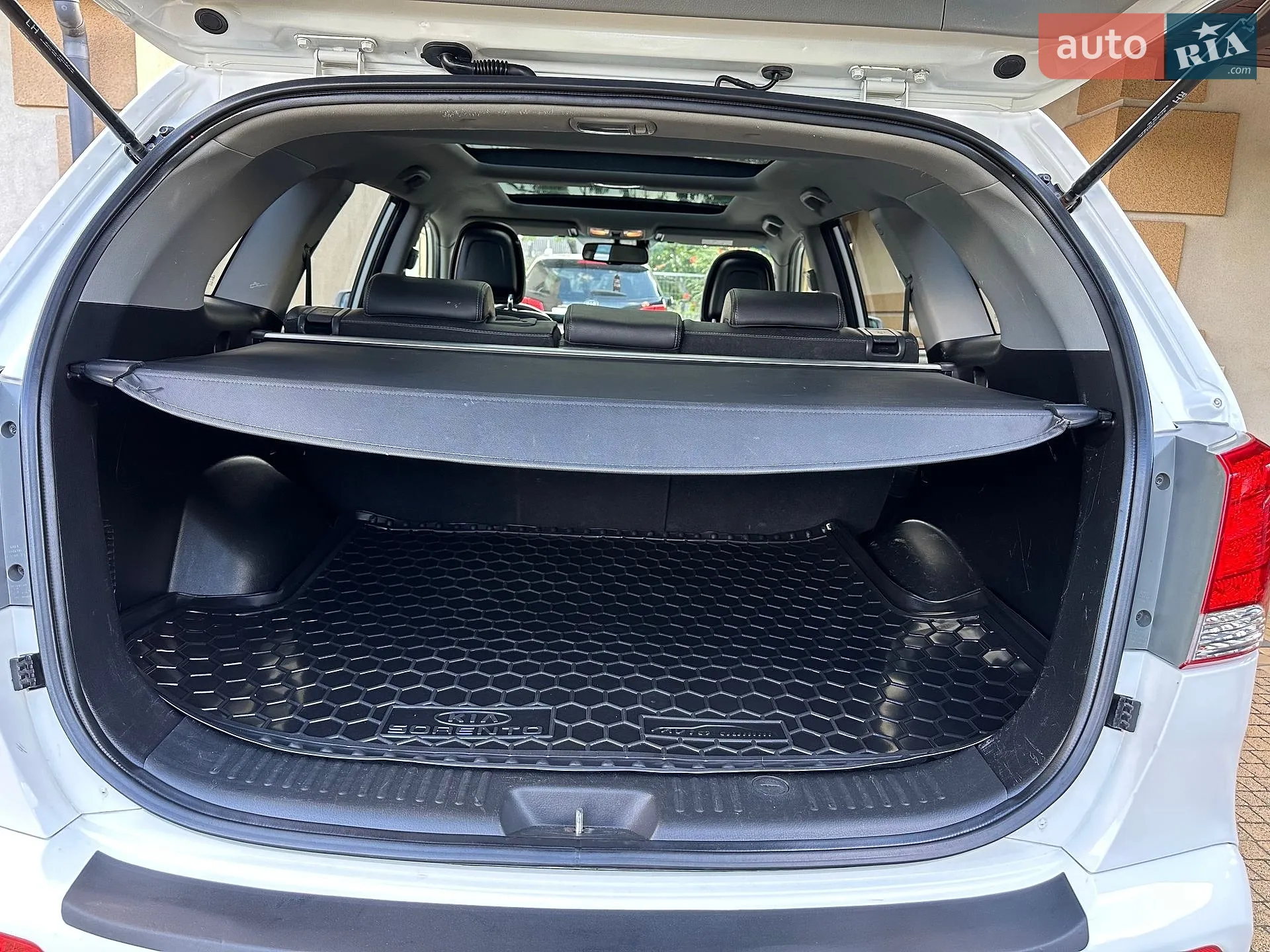 2012 Kia Sorento - мініатюра 168