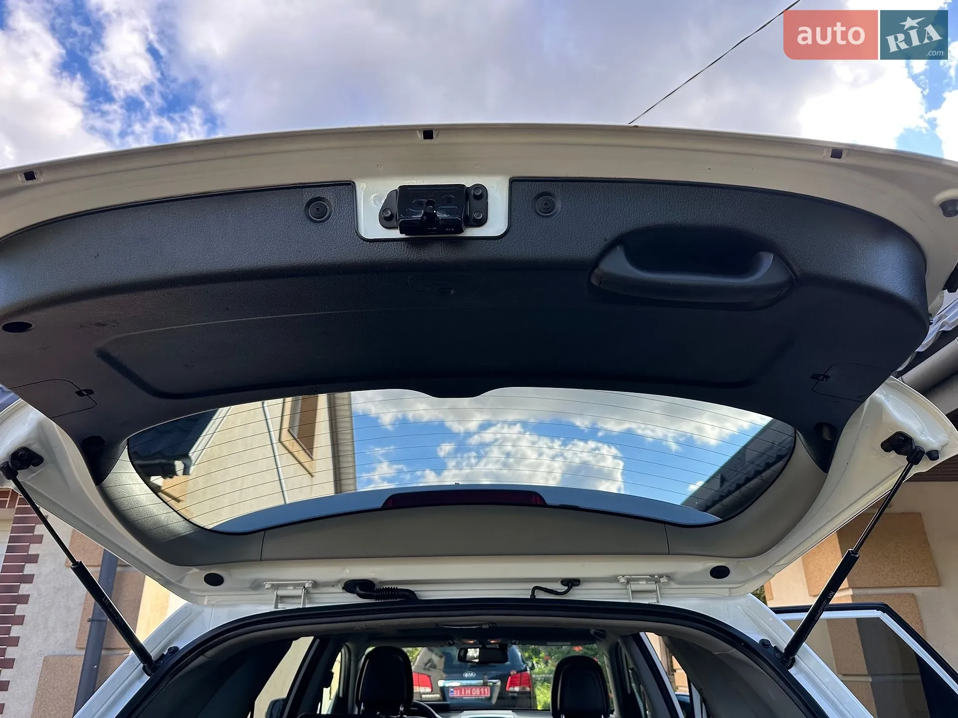 2012 Kia Sorento - мініатюра 178