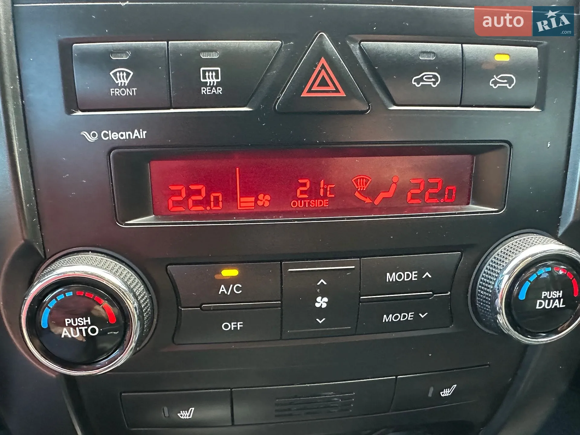 2011 Kia Sorento - мініатюра 142