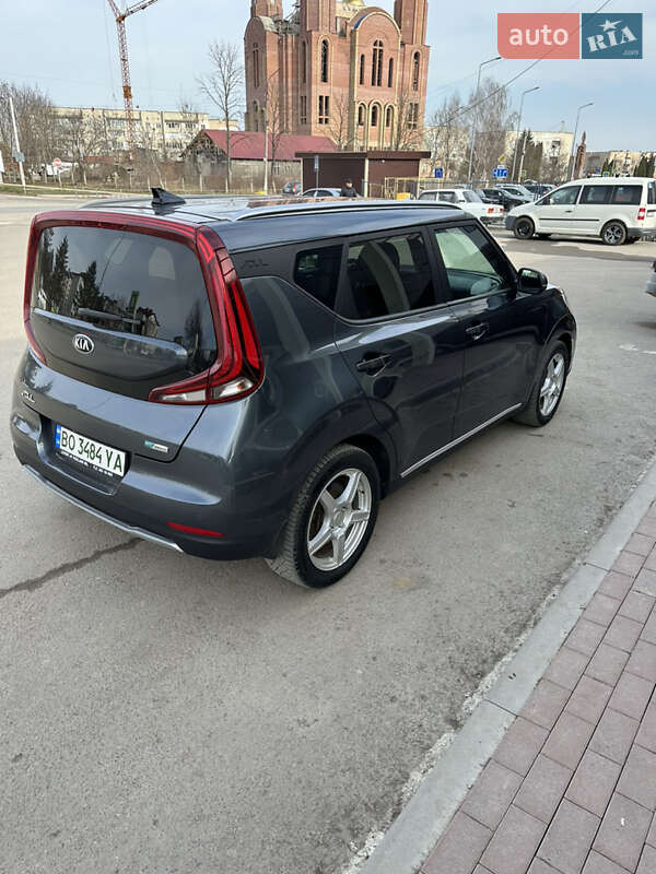 Позашляховик / Кросовер Kia Soul EV 2019 в Чорткові