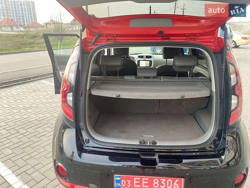 Внедорожник / Кроссовер Kia Soul EV 2016 в Ковеле фото 11 Внедорожник / Кроссовер Kia Soul EV 2016 в Ковеле