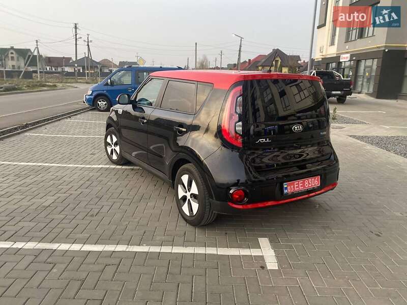 Внедорожник / Кроссовер Kia Soul EV 2016 в Ковеле фото 8 Внедорожник / Кроссовер Kia Soul EV 2016 в Ковеле