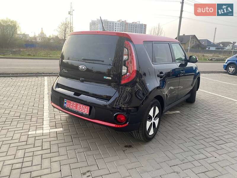 Внедорожник / Кроссовер Kia Soul EV 2016 в Ковеле фото 5 Внедорожник / Кроссовер Kia Soul EV 2016 в Ковеле