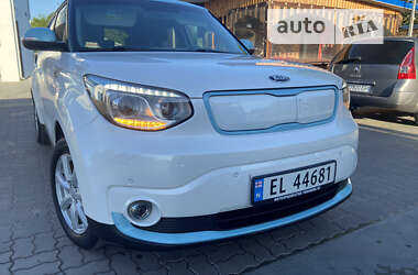 Внедорожник / Кроссовер Kia Soul EV 2016 в Владимир-Волынском