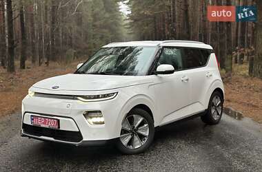 Внедорожник / Кроссовер Kia Soul EV 2021 в Киеве