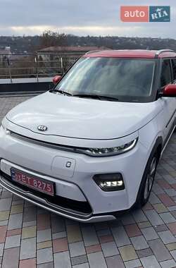 Внедорожник / Кроссовер Kia Soul EV 2020 в Хмельницком