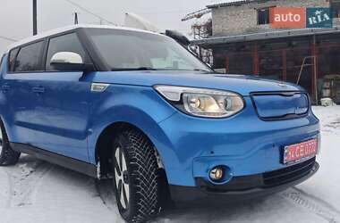 Внедорожник / Кроссовер Kia Soul EV 2015 в Новояворовске