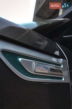 Внедорожник / Кроссовер Kia Soul EV 2015 в 
