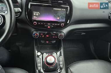 Внедорожник / Кроссовер Kia Soul EV 2019 в 