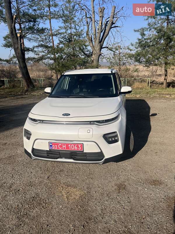 Позашляховик / Кросовер Kia Soul EV 2020 в Львові фото 11 Позашляховик / Кросовер Kia Soul EV 2020 в Львові