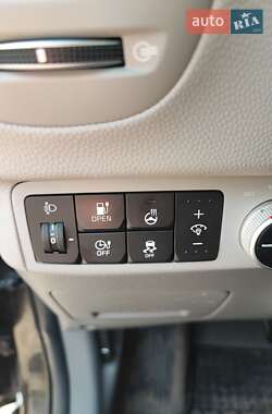Внедорожник / Кроссовер Kia Soul EV 2015 в 