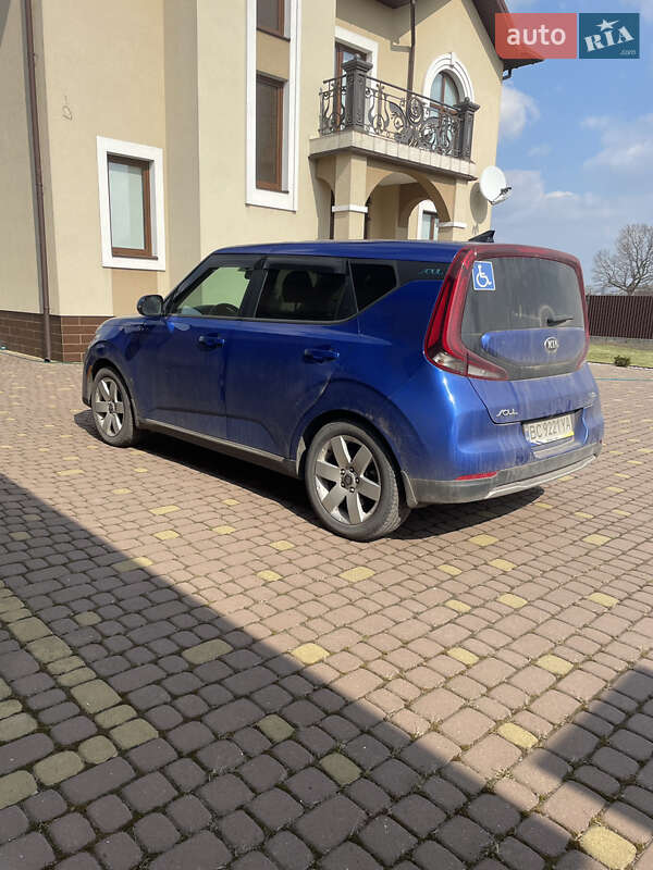 Внедорожник / Кроссовер Kia Soul EV 2020 в Шептицькому