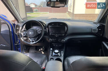 Внедорожник / Кроссовер Kia Soul EV 2020 в 