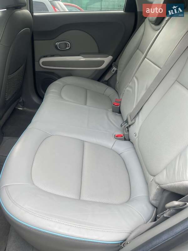 Внедорожник / Кроссовер Kia Soul EV 2014 в Киеве фото 17 Внедорожник / Кроссовер Kia Soul EV 2014 в Киеве