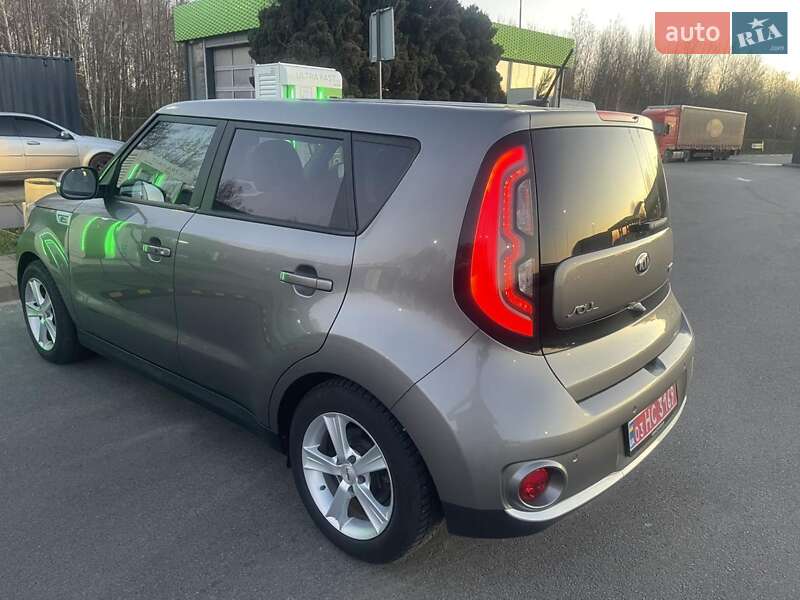 Внедорожник / Кроссовер Kia Soul EV 2014 в Киеве фото 3 Внедорожник / Кроссовер Kia Soul EV 2014 в Киеве