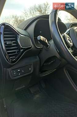 Внедорожник / Кроссовер Kia Soul EV 2022 в 