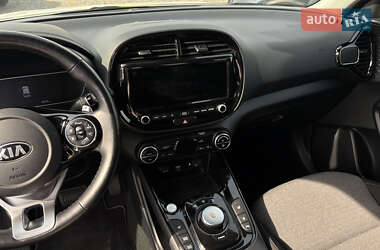 Позашляховик / Кросовер Kia Soul EV 2020 в 