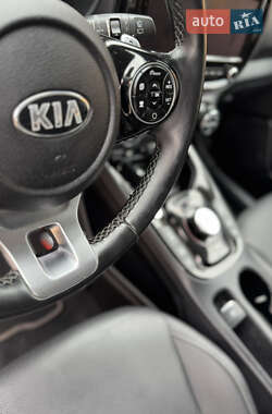 Внедорожник / Кроссовер Kia Soul EV 2019 в 
