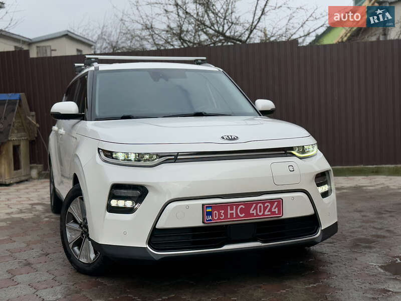 Внедорожник / Кроссовер Kia Soul EV 2019 в 