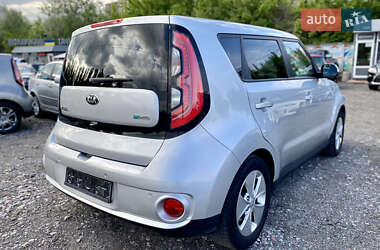 Позашляховик / Кросовер Kia Soul EV 2016 в 