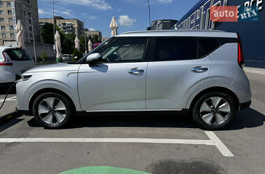 Внедорожник / Кроссовер Kia Soul EV 2019 в 