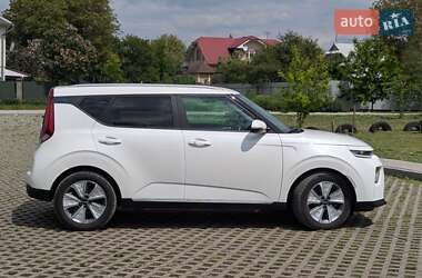 Внедорожник / Кроссовер Kia Soul EV 2022 в 