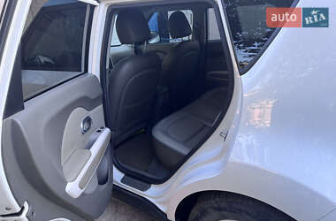 Внедорожник / Кроссовер Kia Soul EV 2015 в 