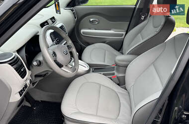 Внедорожник / Кроссовер Kia Soul EV 2015 в 