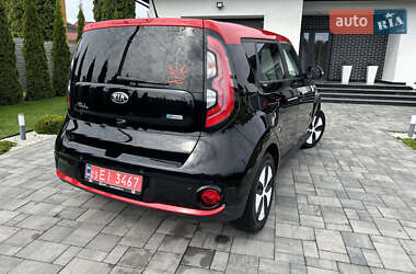 Внедорожник / Кроссовер Kia Soul EV 2015 в 